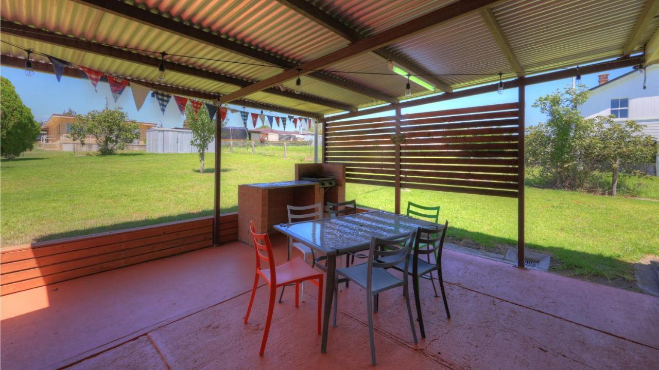 The Vines Motel & Cottages Stanthorpe Exterior foto